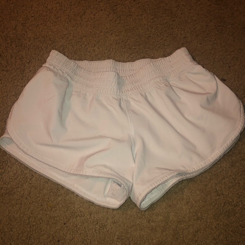 White lululemon shorts